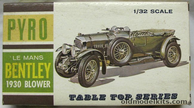 Pyro 1/32 1930 Bentley Le Mans Blower, C304-60 plastic model kit